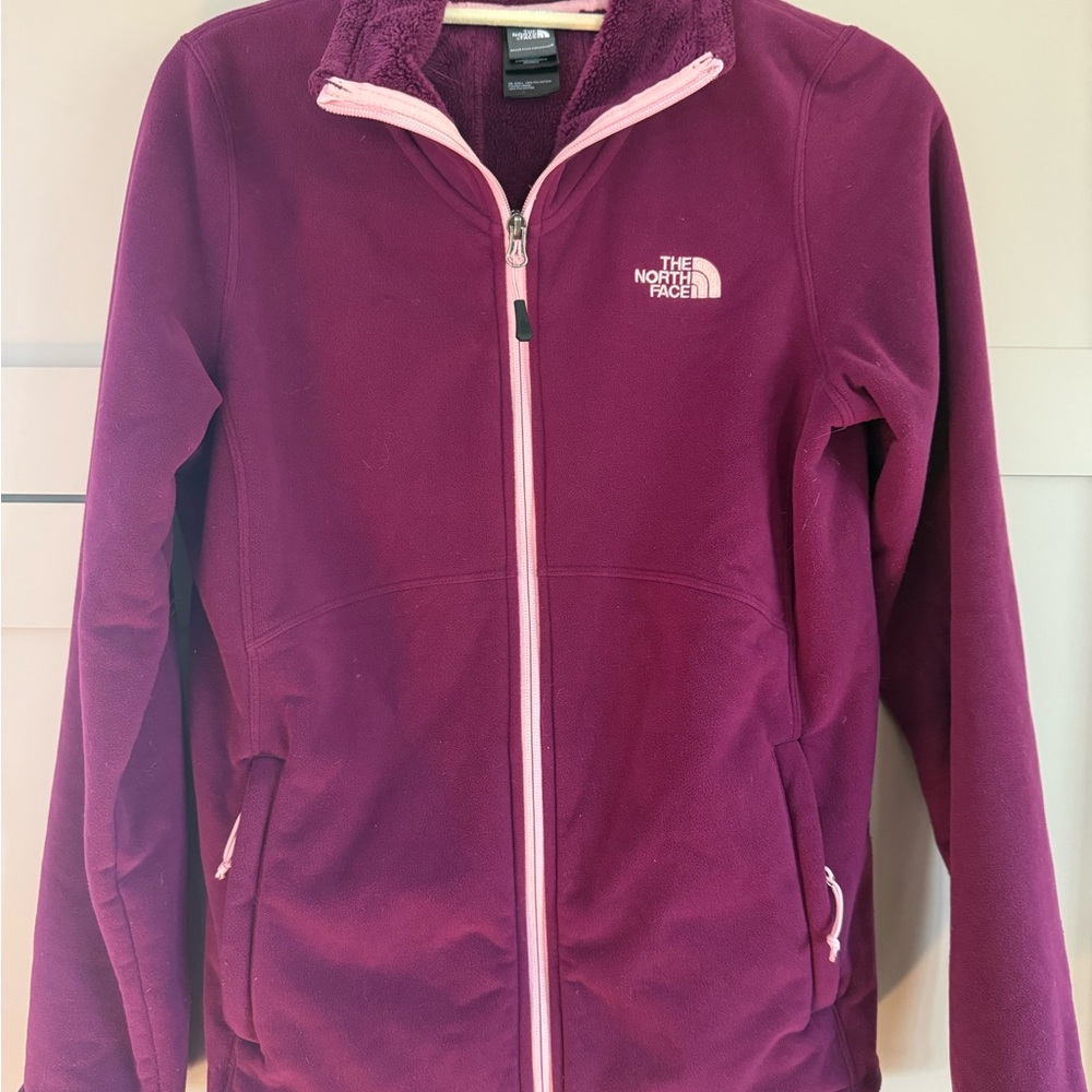 The North Face Women's Magenta Fleece Jacket